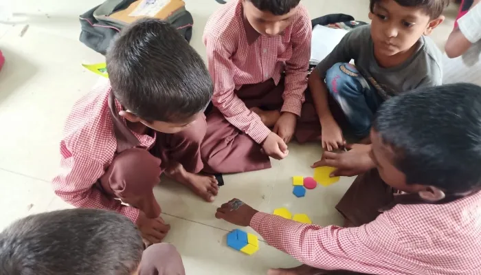 अयोध्या: बच्चों के घर जाएंगे गुरुजी, खेल व कहानी से सिखाएंगे पाठ