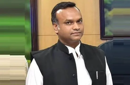 कांग्रेस MLA ने की आपत्तिजनक टिप्पणी, कहा- ‘नौकरी के लिए लड़कियों को सोना पड़ता है’