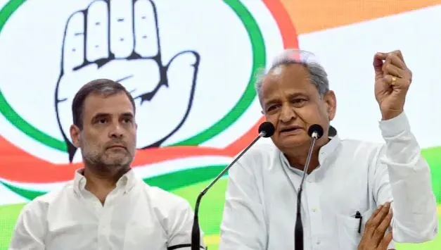 अशोक गहलोत बनेंगे कांग्रेस के नए राष्ट्रीय अध्यक्ष? सोनिया गांधी के साथ बैठक के बाद अटकलें तेज