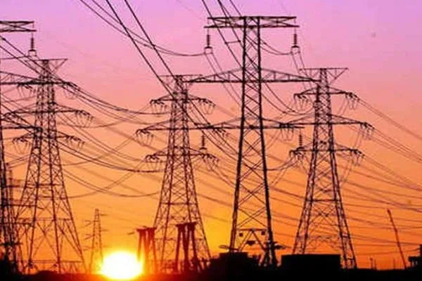 लखनऊ : बिजली उपभोक्ताओं से ठगी करने वालों पर एफआईआर दर्ज
