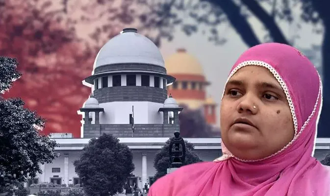 बिलकिस बानो गैंगरेप केस: SC ने 11 दोषियों की रिहाई पर गुजरात सरकार को जारी किया नोटिस