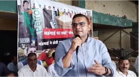 हल्द्वानी: बढ़ती महंगाई के खिलाफ विधायक सुमित ने लगाई चौपाल, भाजपा सरकार के दावों की खोली पोल