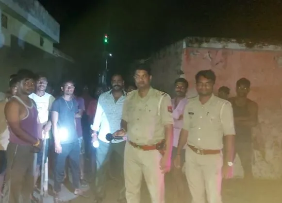 बरेली: बच्चा चोर गिरोह और रात में ड्रोन दिखने की अफवाह से ग्रामीणों में दहशत, रात-रातभर जाग कर गुजार रहे रातें