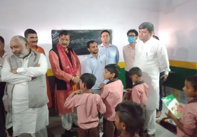 मथुरा: योगी देश के प्रधानमंत्री, मोदी को हम जानते नहीं