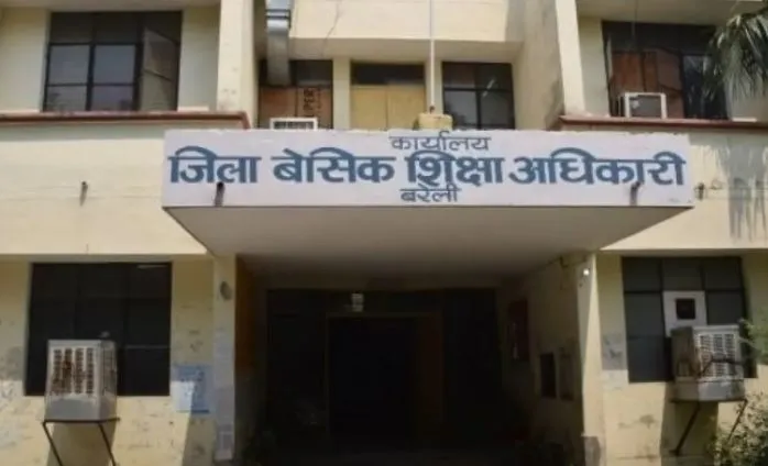 बरेली: एक माह बाद भी 86 शिक्षकों को आवंटित नहीं हुए स्कूल