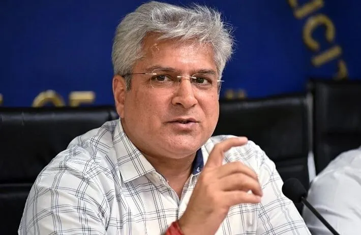 DTC बसों में नियुक्त की जाएंगी 200 महिला चालक- परिवहन मंत्री गहलोत