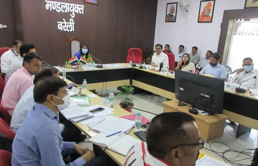 बरेली: पशुओं में लम्पी बीमारी फैलने की आशंका, आइसोलेशन की व्यवस्था करें- मंडलायुक्त