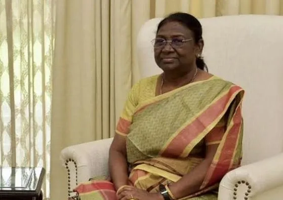 लोक सेवक सबसे वंचित लोगों तक पहुंचें, उनके जीवन स्तर को बेहतर बनाएं- राष्ट्रपति मुर्मू