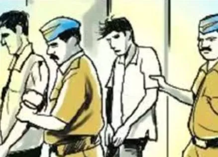 कार से 72 किलोग्राम गांजा बरामद, दो गिरफ्तार