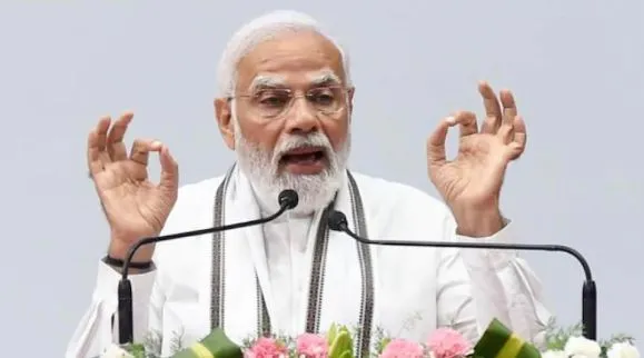 गुजरात दौरे पर आज पीएम मोदी, साबरमती रिवरफ्रंट FOB का करेंगे उद्घाटन, जानें ब्रिज की खासियत