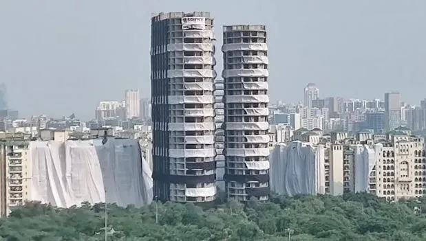 भ्रष्टाचार से बना ट्विन टावर पलक झपकते ही होगा धड़ाम, बने 20,000 विस्फोटक पॉइंट, 40 एक्सपर्ट की टीमों की रहेगी नजर