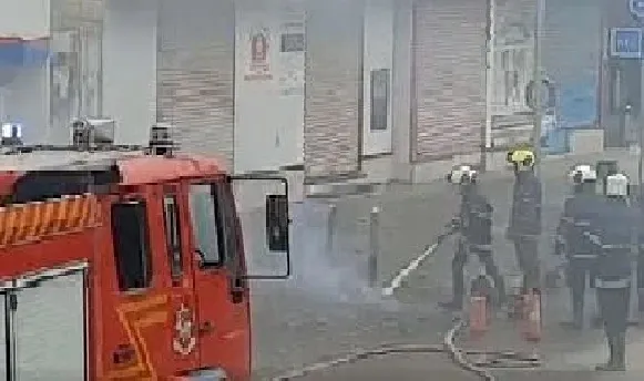 मुंबई में भूमिगत गैस पाइपलाइन में लगी आग, किसी के घायल होने की सूचना नहीं
