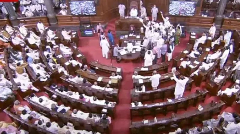 मुद्दा ऑपरेशन लोटस: हंगामे के कारण दिल्ली विधानसभा की कार्यवाही दिन भर के लिए स्थगित