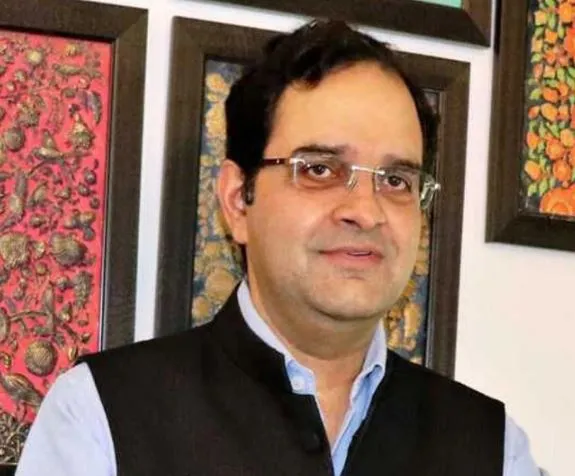 अधिकारियों को सेवा विस्तार देने के सिलसिले को प्रोत्साहित नहीं किया जाए: भाजपा सांसद