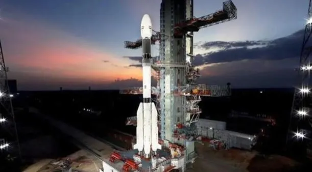 इसरो ने कहा- डाटा खत्म होने की सूचना मिलने पर दोनों उपग्रह एसएलवी से हुए अलग 