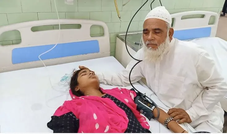 बरेली: दो सगी बहनों को जहरीले कीड़े ने काटा, दोनों की हालत गंभीर