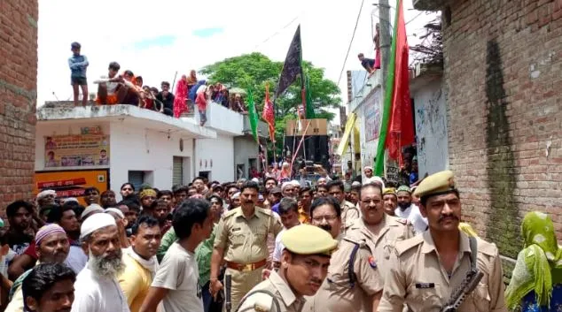 बरेली: मोहर्रम के जुलूस में डीजे बजाने को लेकर विवाद, सीओ समेत दो थाने की फोर्स पहुंची