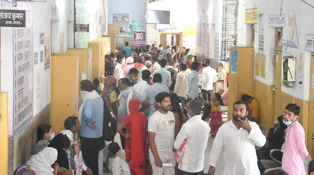 बरेली: कुछ सेकेंडों में इलाज, हर मर्ज की दवा पेरासिटामोल