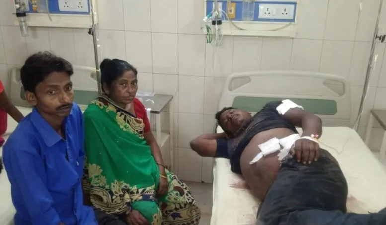 पीलीभीत: जुएं में मिली हार तो फल विक्रेता को कैंची घोंपकर किया लहूलुहान