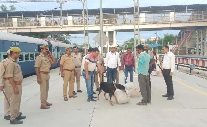 पीलीभीत: आजादी की 75वीं वर्षगांठ पर सीमाएं सील, हाई अलर्ट