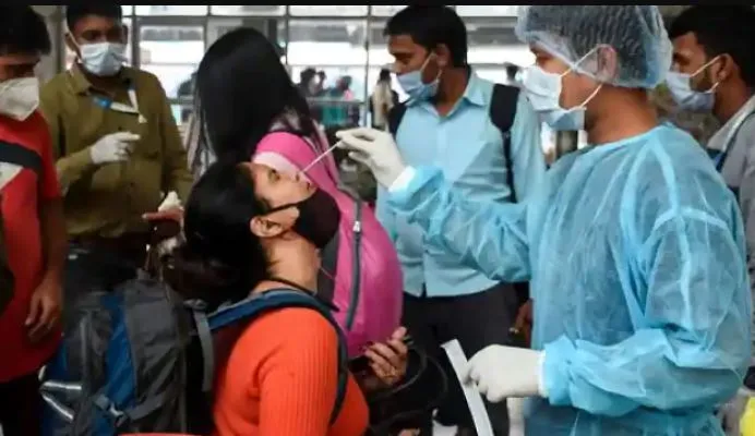 देश में कोरोना वायरस संक्रमण के 12,608 नए मामले, 72 लोगों की मौत