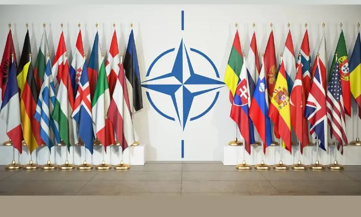 सीमित संबंध