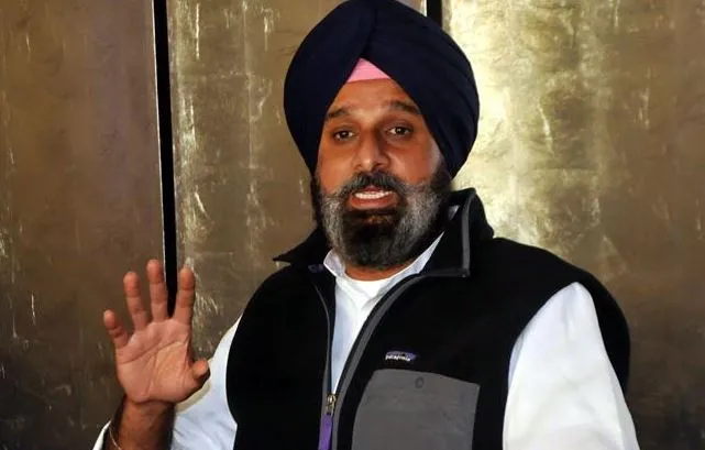 सीबीआई छापे पर मजीठिया का दावा, कहा- पंजाब का भी हश्र दिल्ली जैसा होगा