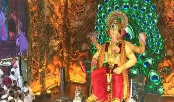 कर्नाटक: गणेश पंडालों में लगाए जाएंगे सावरकर और तिलक के पोस्टर, जानें वजह