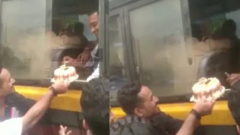 आरोपी ने पुलिस वैन में केक काटकर मनाया जन्मदिन, वायरल वीडियो ने मचाया तहलका