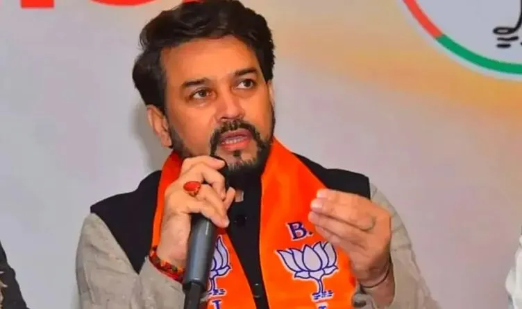 केजरीवाल ‘बड़े झूठे’, उनके मंत्री ‘बहुत बड़े झूठे’- केंद्रीय मंत्री अनुराग ठाकुर
