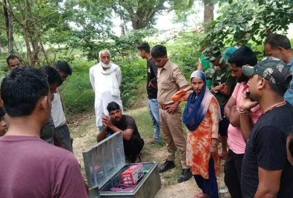 सुल्तानपुर : चोरों ने ताला तोड़कर लाखों की नगदी और जेवरात पर किया हाथ साफ