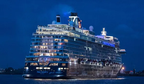 कोविड-19 के बाद न्यूजीलैंड ने पहले क्रूज जहाज का किया वेलकम, 2020 से था बंद