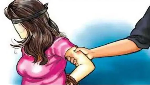 छत्तीसगढ़ : दो नाबालिग छात्राओं के साथ छेड़छाड़ करने के आरोप में स्कूल का प्रिंसिपल गिरफ्तार