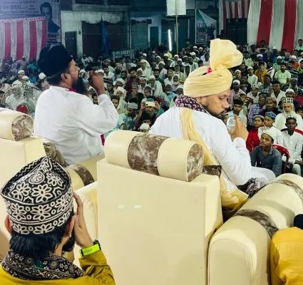 रायबरेली : पैगामे हुसैन के आयोजन में उमड़ी हजारों की भीड़