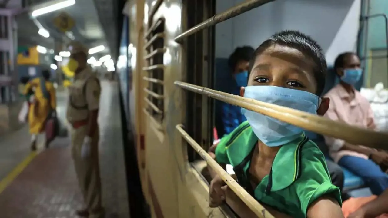 5 साल से कम उम्र के बच्चों का भी लगेगा ट्रेन टिकट? सरकार ने बताया पूरा सच