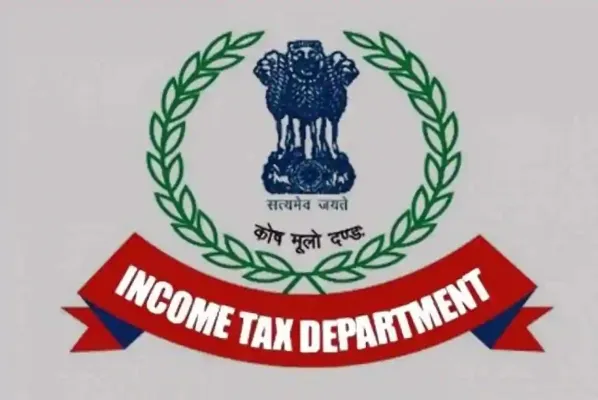 कानपुर : रियल एस्टेट कारोबारी के यहां आयकर विभाग की कार्रवाई जारी, जानिए क्या है पूरा मामला