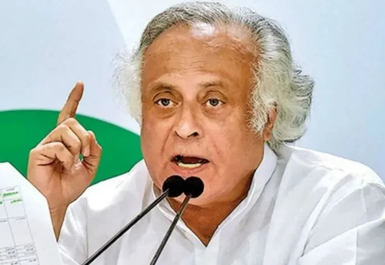 जयराम रमेश का बीजेपी पर बड़ा आरोप, कहा- दुखद ऐतिहासिक घटनाओं की याद दिला राजनीति कर रहे हैं लोग