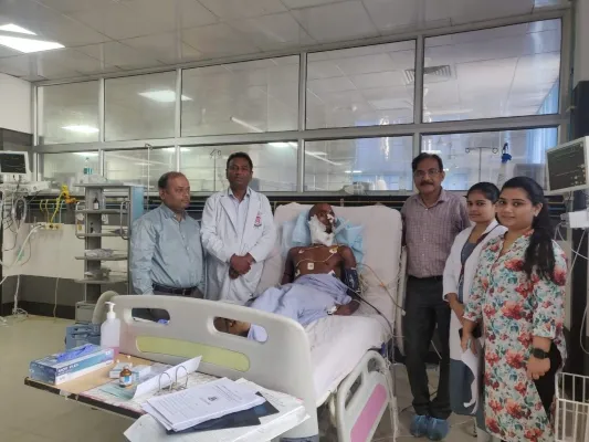 लखनऊ : कटीले तारों से शख्स की कटी सांस व आहार की नली, डॉक्टरों ने जटिल सर्जरी कर बचायी जान