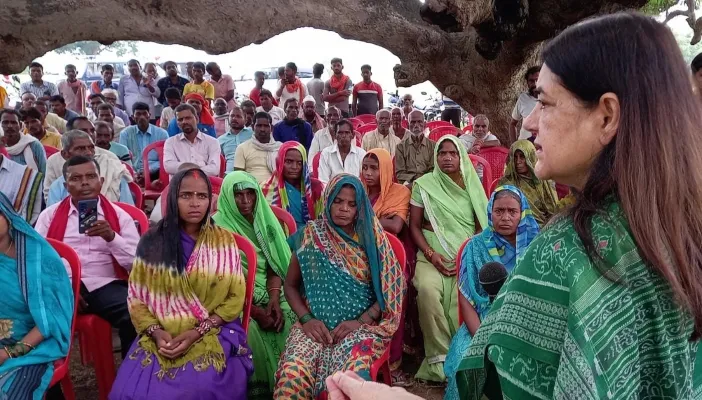 सुल्तानपुर : सांसद मेनका गांधी ने जनता से किया संवाद, हर घर तिरंगा कार्यक्रम को लेकर कही बड़ी बात
