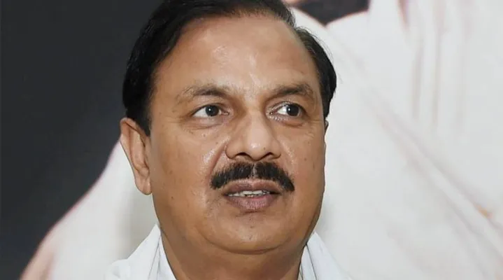 गौतमबुद्ध नगर : श्रीकांत त्यागी मामले में सांसद महेश शर्मा ने दी सफाई, जानें क्या लगा है आरोप