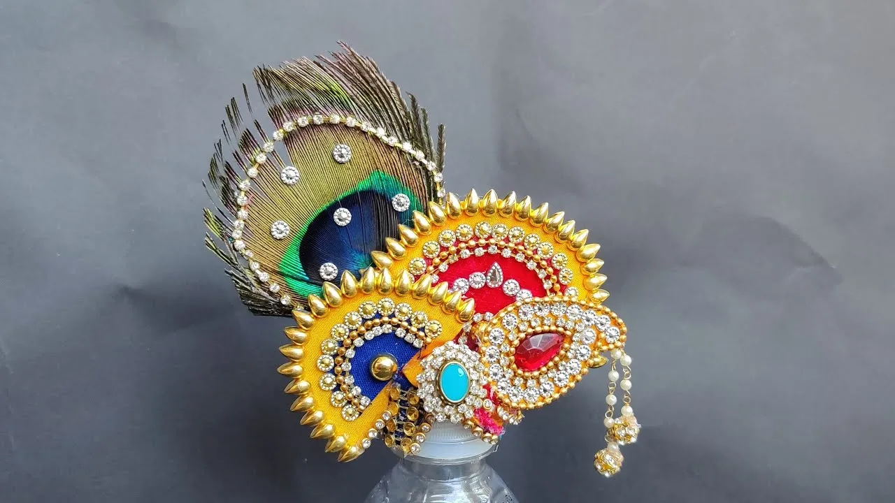 कान्हा जी के लिए सुन्दर मोर मुकुट घर पर ही बनाये | Laddu Gopal Mukut | Tutorial | Lets make Art - YouTube