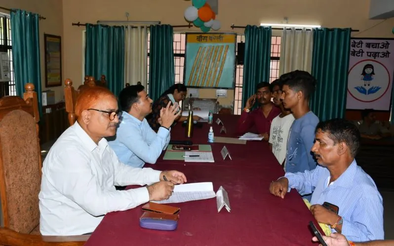बरेली: संपूर्ण समाधान दिवस के अवसर पर पांच शिकायतों का मौके पर हुआ निस्तारण