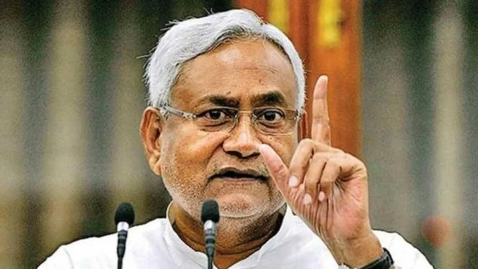 राजद नेताओं के परिसरों पर छापेमारी को लेकर बोले मुख्यमंत्री नीतीश- ‘ये सब देखते रहिए’