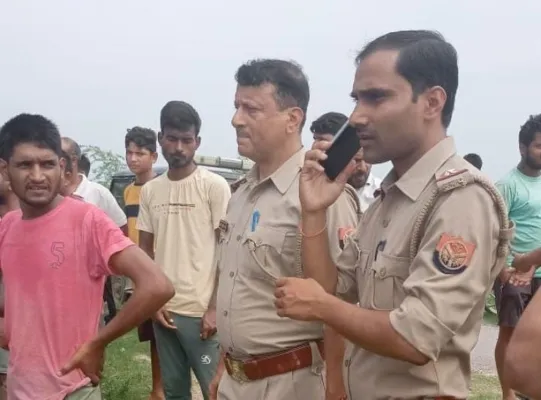 सुल्तानपुर : नहर में उतराता मिला युवक का शव, नहीं हो सकी शिनाख्त