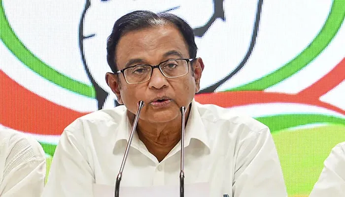 दिल्ली में कानून-व्यवस्था की ‘खराब स्थिति’ पर भाजपा क्या बहाना बनाएगी: चिदंबरम