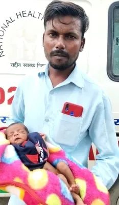 बहराइच : पिता के आंसुओं पर भी नहीं माना डॉक्टर, नौ दिन के मासूम को बेड न होने पर किया वापिस