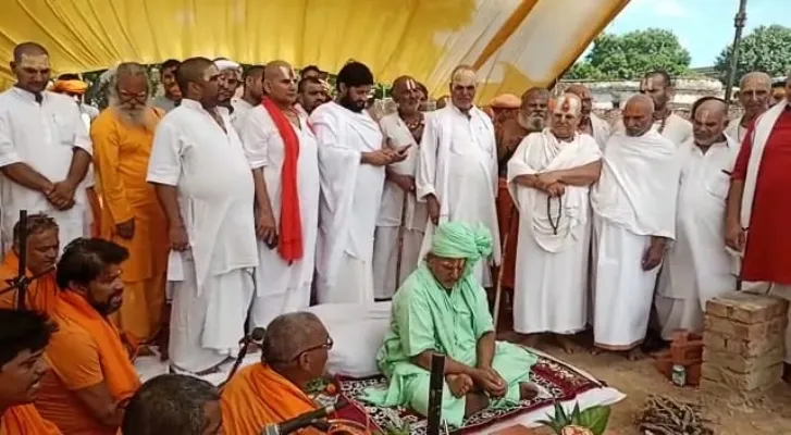 अयोध्या : 4 करोड़ की लागत से 25 हजार स्क्वायर फीट में बनेगा दो मंजिला भवन, हुआ भूमि पूजन