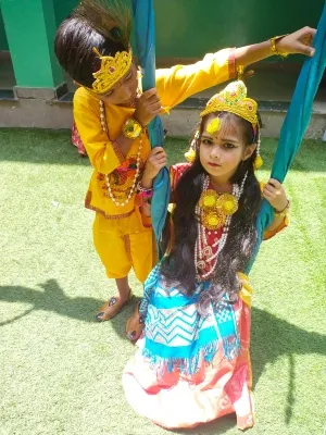रायबरेली : भगवान श्रीकृष्ण के जन्मोत्सव पर बच्चों ने पेश की आकर्षक प्रस्तुति