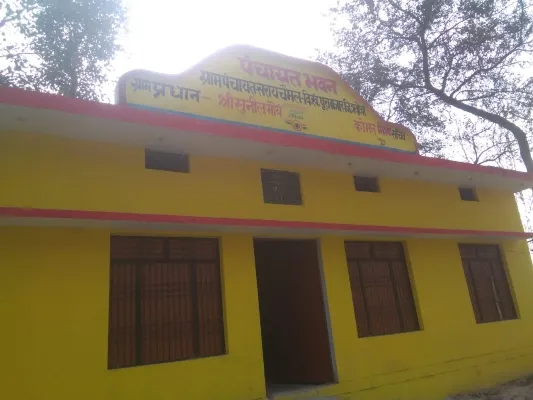 अयोध्या : पंचायतों में ग्राम सचिवालय संचालन में देरी पर नपेंगे सचिव, सीडीओ ने दिए निर्देश