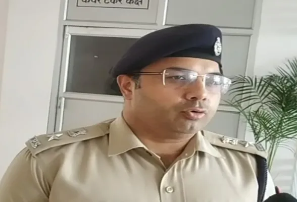 गोरखपुर : एसएसपी ने की अपील, बोले – परंपरागत तरीके से निकालें नवमी और दसवीं जुलूस